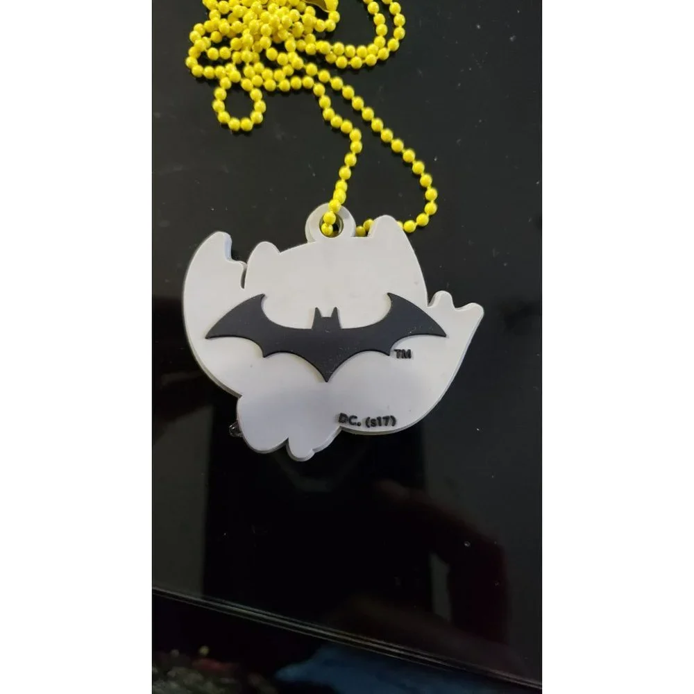 Batman Cape Justice League Light Up Dog‎ Tag vinyl pendant chibi DC Comics cute